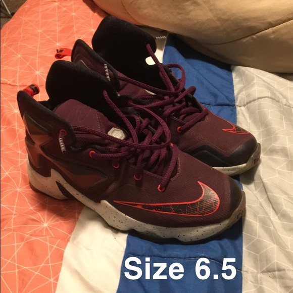boys nike lebron shoes